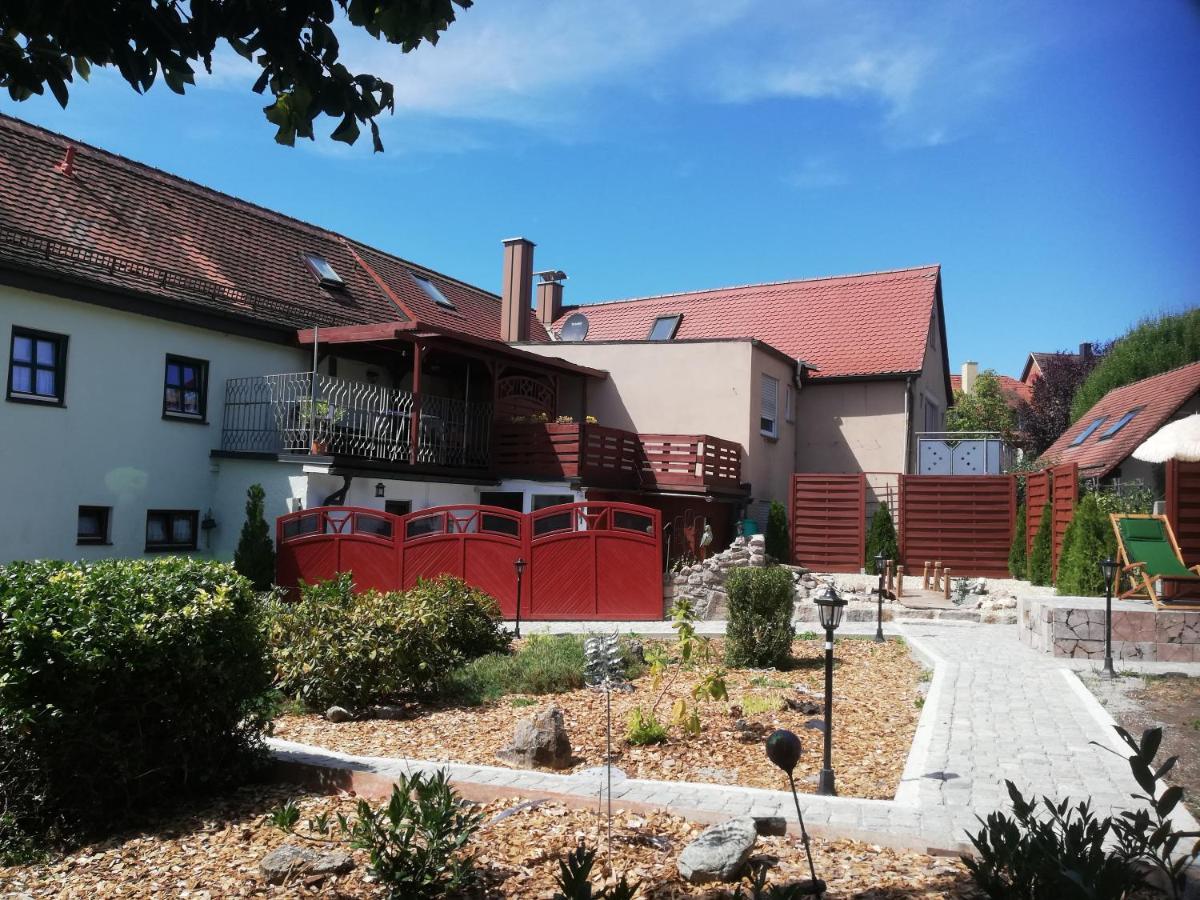 Ochsenhof Leilighet Feuchtwangen Eksteriør bilde